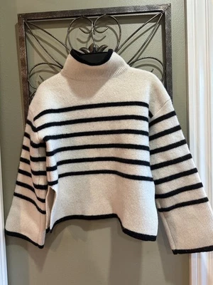 SUÉTER CUELLO ALTO GRAN TAMAÑO H&M Natural Marfil/Rayas Negras XS Mezcla Lana Foto 1 de 4