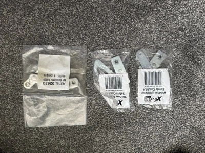 3 Window Restrictor Safety catches - Image 1 of 4