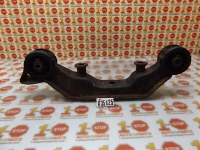 1999-2003 LEXUS RX300 SUPORTE DE SUPORTE DIFERENCIAL DE EIXO TRASEIRO 52380-48021 FABRICANTE DE EQUIPAMENTO ORIGINAL - Imagem 1 de 4