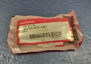 06455KPPN01 JUEGO DE PASTILLAS DE FRENO HONDA CB125F GLR125 - Imagen 1 de 2