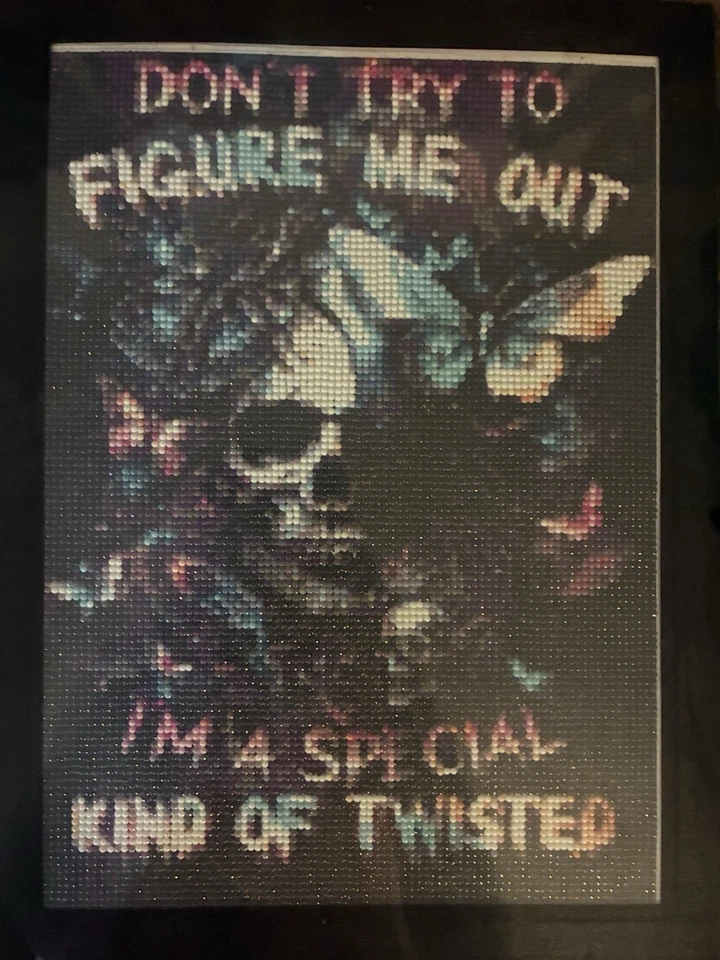 Pintura de arte de diamantes terminada con marco Foto 1 de 1