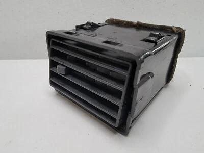 87-90 Nissan Sentra Dash Air Vent No Trim Center Side Vent OEM Plastic 5116-100 - Image 1 of 4