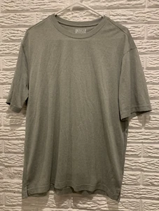 Duluth Trading Men’s T-Shirt Size M Light Gray Short Sleeve Crew Neck Polyester - Picture 1 of 7