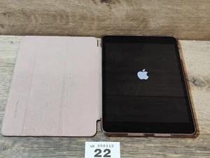 Apple iPad Mini 1st Generation A1432 - 16 GB - WiFi - Tablet - Picture 1 of 13