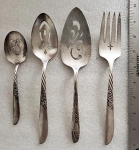 Vintage Wm. A Rogers Oneida Ltd. Silverplate Fork And 3 Spoon - Picture 1 of 11