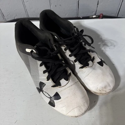 Under Armour baseball cleats Size 7 Black And White - Image 1 of 4