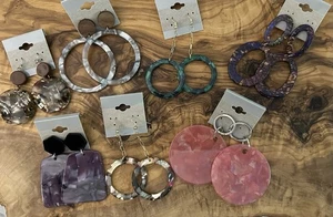 7 pares de pendientes colgantes de aro de confeti acrílico jaspeado boho chic - Imagen 1 de 9