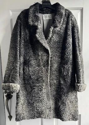 ABRIGO DE CORDERO PERSA GRIS CARBÓN VINTAGE GRANDE SADOW’S NUEVO BEDFORD RI Foto 1 de 4