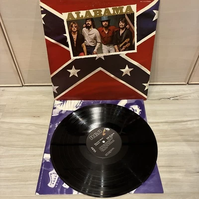 Mountain Music by Alabama, LP Vinyl Record 12" RCA records Original 1982 VG - Image 1 of 4
