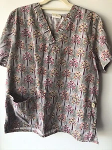 womens scrub tops large - Picture 1 of 1