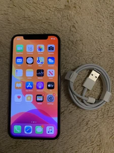 Apple iPhone X - 64GB - Silver (Unlocked) A1865 (CDMA + GSM)AT&T,T-Mobie,Sprint - Picture 1 of 4