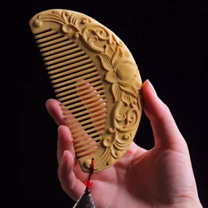 130*68*13mm Splendid Hibiscus Pattern Hand Carving Boxwood Crafts Gift Comb - Picture 1 of 4