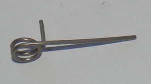 Tamiya ORIGINAL Sand Scorcher Front Spring R (M28) NEW 58016 - Picture 1 of 1