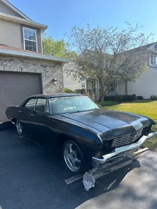 1967 Chevrolet Impala 4 door hardtop - Picture 1 of 32