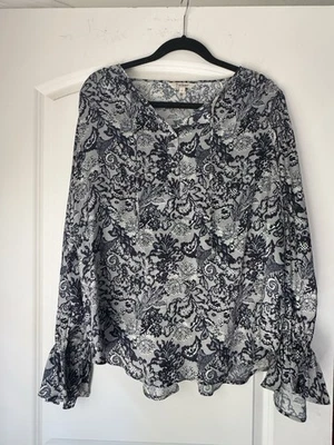 Blusa Tucker NY Juliette, Azul Marino + Blanco Estampado en Seda Elástica Charmeuse, Grande Foto 1 de 4