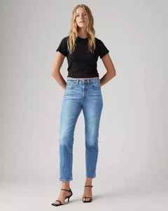 Pantalones de mezclilla rectos Levi’s Wedgie para mujer talla 25×28 lavado claro dobladillo crudo ajuste vintage - Imagen 1 de 15