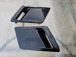 Used 1980-1981 Z28 Camaro Fender Vents Extractors Louvers Extractor Vent - Picture 1 of 16