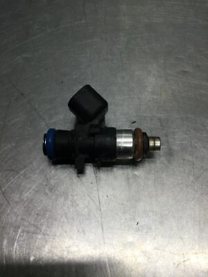 POLARIS RANGER FUEL INJECTOR 2521068 t356 - Image 1 of 4
