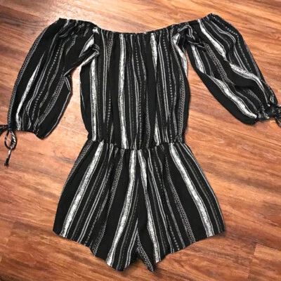 Mameluco Honey Punch talla M fuera del hombro Foto 1 de 4