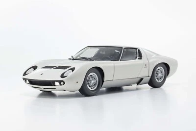 Kyosho Lamborghini Miura P 400 White/Silver 1/18. 08314W