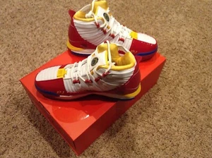  NEW AUTHENTIC NIKE ZOOM LEBRON 3 III QS SHOE SIZE 8 AO2434100 SUPERMAN BRON MEN - Picture 1 of 8