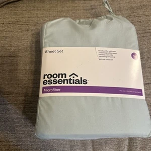 King Microfiber Solid Bed Sheet Set Mint Color - Room Essentials - Picture 1 of 2