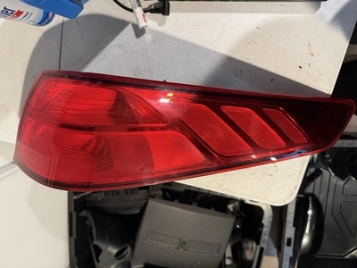 2014-2015 KIA OPTIMA SEDAN REAR RIGHT SIDE OUTER TAIL LIGHT TAIL LAMP OEM - Image 1 of 4