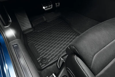 Original VW Passat 3G B8 Fußmatten Gummimatten Allwetter 4-teilig 3G1061500A 82V - Bild 1 von 2