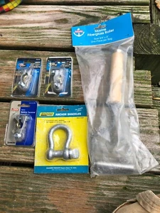 Seachoice & More Lot Shackle Battery Terminals Fiberglass Roller is US made NEW - Foto 1 di 8