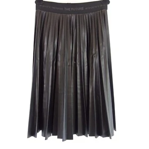 Rock CAMBIO Schwarz Damen Faltenrock DE 36 S Kunstleder Hazel Gummizugbund Neu - Picture 1 of 8