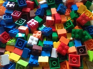100 2x2 LADRILLOS LEGO COLORES MIXTOS NUEVOS - Imagen 1 de 1