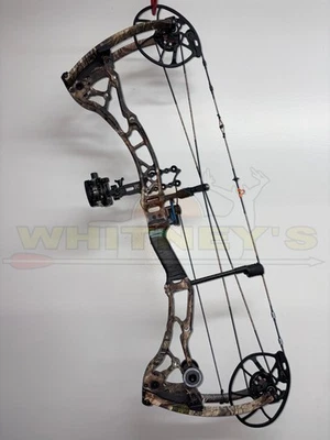 Used - Bowtech CP30 - Right Hand -  60lbs - 25"-30.5" - Mossy Oak - Image 1 of 4