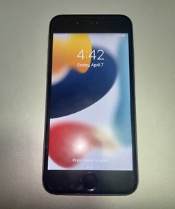 iPhone 6S 32GB Unlocked! - Picture 1 of 6