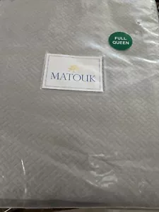 Matouk Queen Matelasse Coverlet Soleri Silver Egyptian Cotton Geometric - Picture 1 of 4