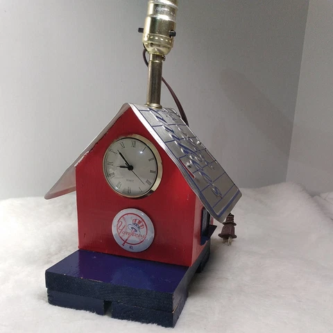 New York Yankees Lamp With Clock / Coin Bank  No Shade  13"H x 8" W x 8"D Cover
