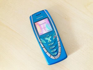 Nokia 7210 - NEU - Ohne Simlock - das Fashion-Handy 2002 - Bild 1 von 11