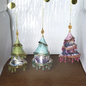 4.5in Thomas Kinkade 2005 Christmas Ornaments Tree Heirloom Collection 2nd Issue - Picture 1 of 11