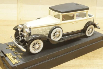 Modello 1:43 Solido 4085 Cadillac V 16 452A 1931 In Beige/Nero Nuovo In OVP - Immagine 1 di 4