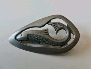 TARJETA VINTAGE Peltre Escocés Salmón? Broche de pescado - Loch Fyne Escocia - Imagen 1 de 8