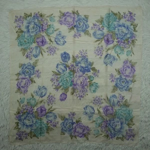 PIERRE CARDIN Ivory Flower Silk Scarf Scarves 34" X 35" P728 - Picture 1 of 10