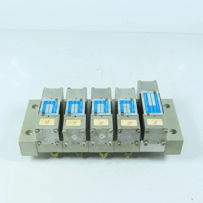 Coletor de válvula solenóide pneumática Mead 325-01 425-01 5 estações - Imagem 1 de 4