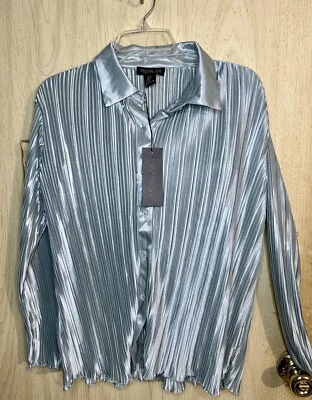 Blusa para mujer Rachel Zoe gris sedosa con botones manga larga manga larga Lg Foto 1 de 4