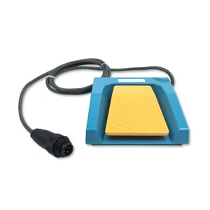 Ricambio interruttore a pedale bipolare standard ERBE per ICC350 ICC300 ICC200 - Foto 1 di 3