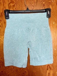 Unbranded Women’s Yoga/Biker Workout Shorts Size Small Stretch Green - Picture 1 of 4