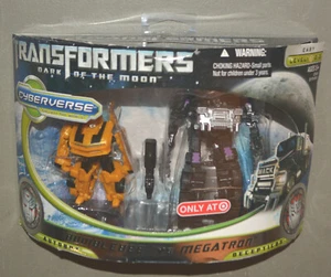 Transformers Dark Side of the Moon figures - Bumblebee vs Megatron - SEALED - Picture 1 of 2