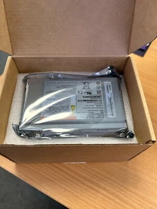 new dated August 2024 IBM 85Y5898 00AR301 85Y6046 85Y6161 85Y6127 00AR044 - Picture 1 of 1