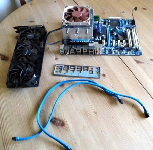Gigabyte GA-MA770T-UD3 + AMD Phenom II X4 965 + 8GB RAM + Gigabyte GVN 6700C-2GD - Afbeelding 1 van 6