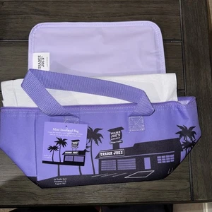 Trader Joe's Purple MINI TOTE INSULATED COOLER TRAVEL LUNCH BEACH BAG NEW RARE - Picture 1 of 6