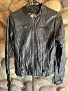 Outer Edge Jacket Women’s Size Medium Faux Leather Moto Zip Vintage Black - Picture 1 of 10