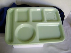 SiLite 614 School Lunch Divided Trays - Lot of 4 - Seafoam Green - Melamine - Picture 1 of 7